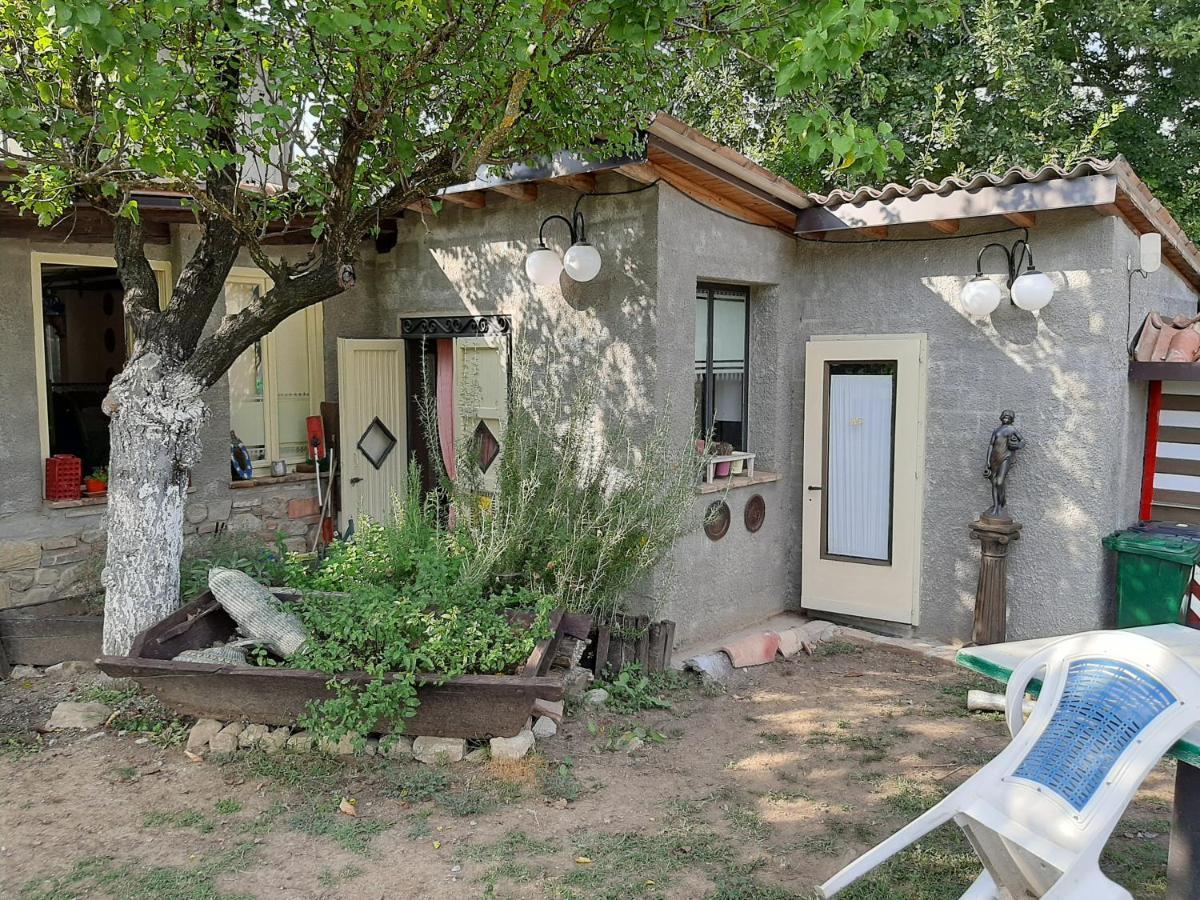 Rezzano La Baia Dei Lupi B&B 외부 사진